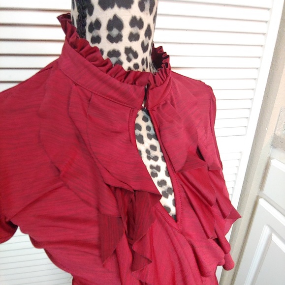 Heart Soul Ruffle Business Top - Picture 2 of 3